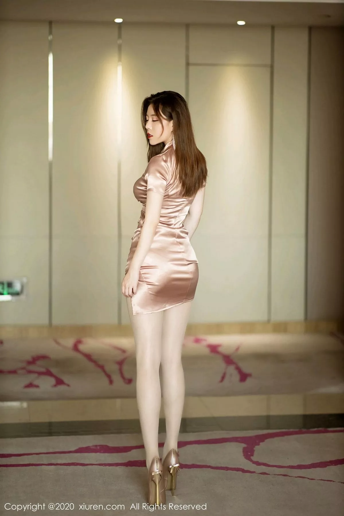 [XiuRen秀人网]第2714期白茹雪写真-秀人资源网